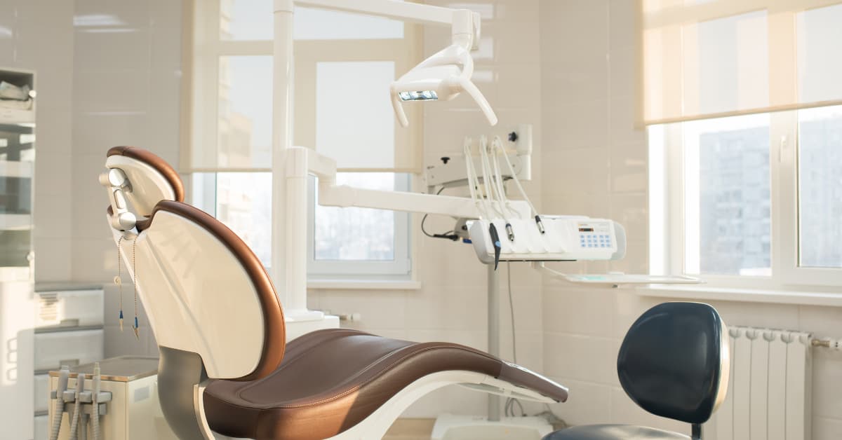 Dentist in Henderson, NV